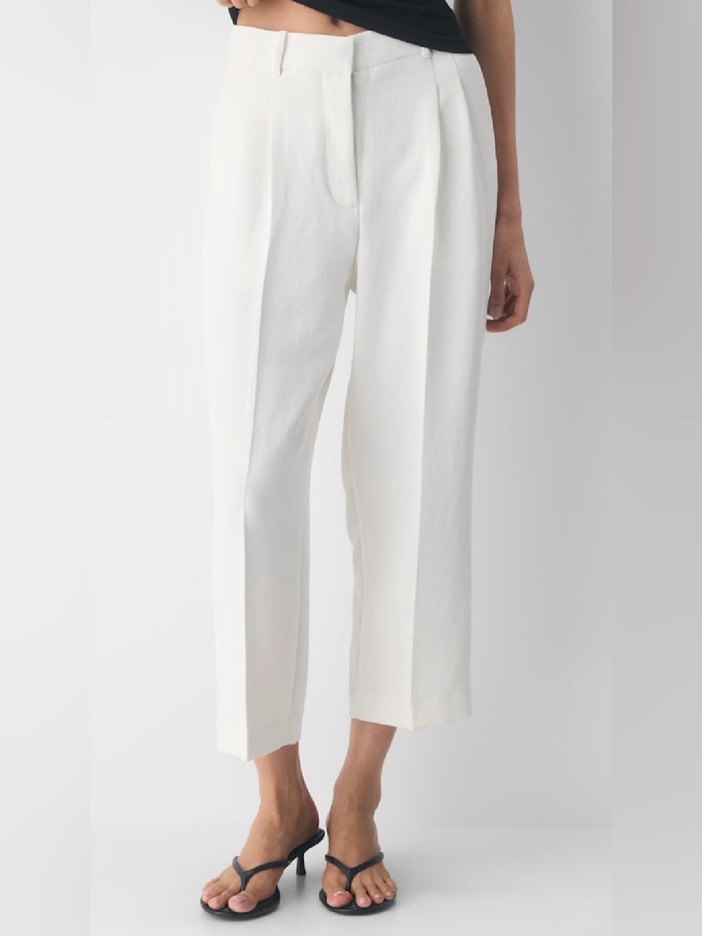 Aritzia Wilfred The Effortless Pant™ Cropped - Crepette™ in Light Birch